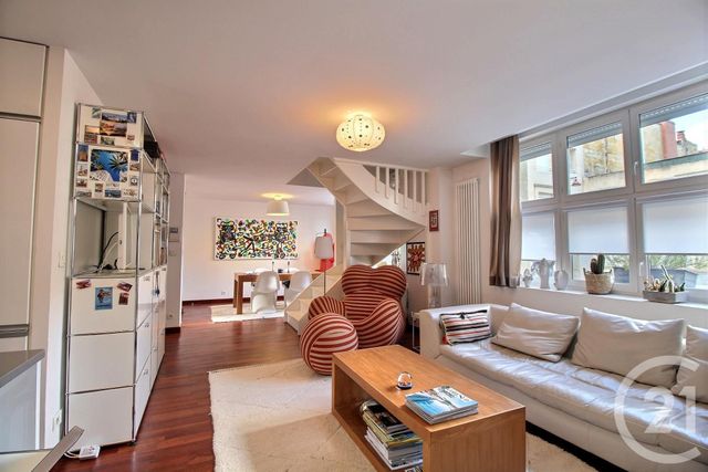 Appartement T3 à vendre - 3 pièces - 107.34 m2 - BORDEAUX - 33 - AQUITAINE - Century 21 Etude Saint-Seurin