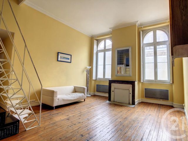 Appartement T2 à vendre - 2 pièces - 52.0 m2 - BORDEAUX - 33 - AQUITAINE - Century 21 Etude Saint-Seurin