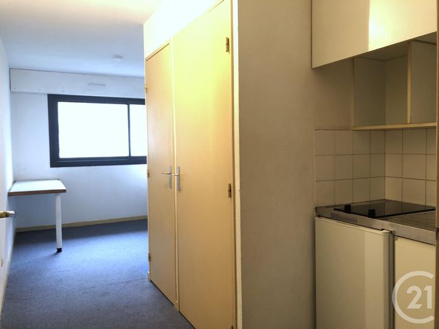 Appartement T1 à vendre - 1 pièce - 19.54 m2 - BORDEAUX - 33 - AQUITAINE - Century 21 Etude Saint-Seurin