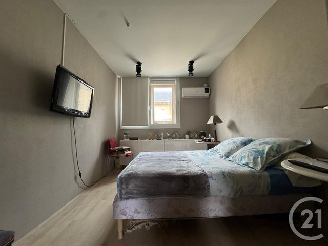 Afficher la photo en grand Appartement F4 à vendre - 5 pièces - 125.39 m2 - BORDEAUX - 33 - AQUITAINE - Century 21 Etude Saint-Seurin