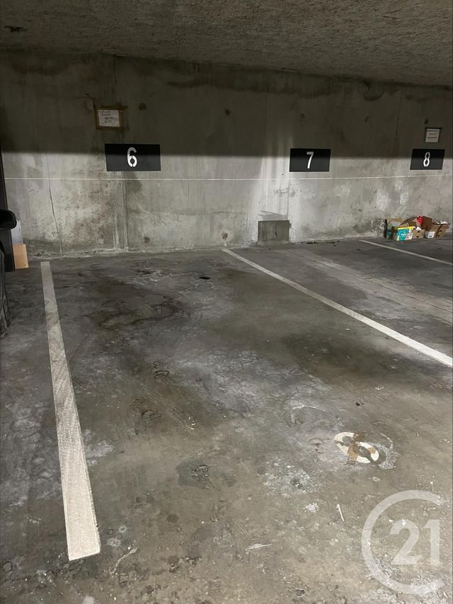 parking à louer - 7.0 m2 - BORDEAUX - 33 - AQUITAINE - Century 21 Etude Saint-Seurin