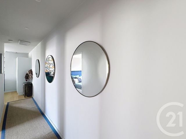 Appartement T3 à vendre - 3 pièces - 76.0 m2 - BORDEAUX - 33 - AQUITAINE - Century 21 Etude Saint-Seurin