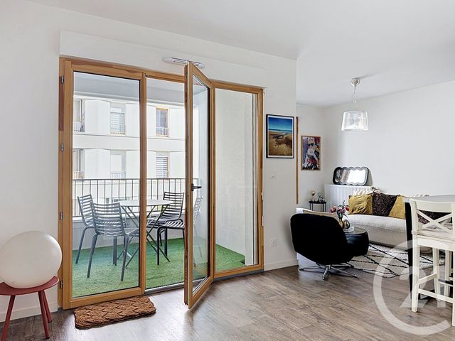 Appartement T2 à vendre - 2 pièces - 45.82 m2 - BORDEAUX - 33 - AQUITAINE - Century 21 Etude Saint-Seurin