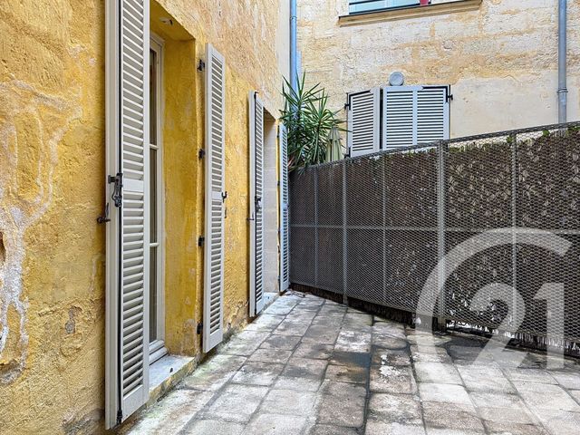 Appartement T4 à vendre - 4 pièces - 91.0 m2 - BORDEAUX - 33 - AQUITAINE - Century 21 Etude Saint-Seurin