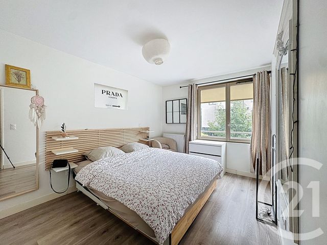 Appartement T2 à vendre - 2 pièces - 41.2 m2 - BORDEAUX - 33 - AQUITAINE - Century 21 Etude Saint-Seurin