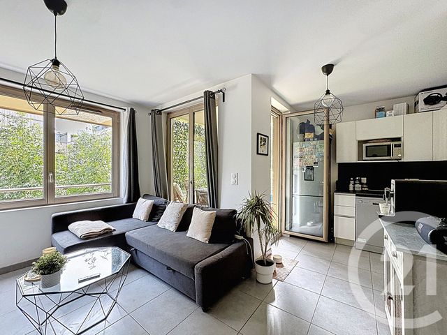 Appartement T2 à vendre - 2 pièces - 41.2 m2 - BORDEAUX - 33 - AQUITAINE - Century 21 Etude Saint-Seurin