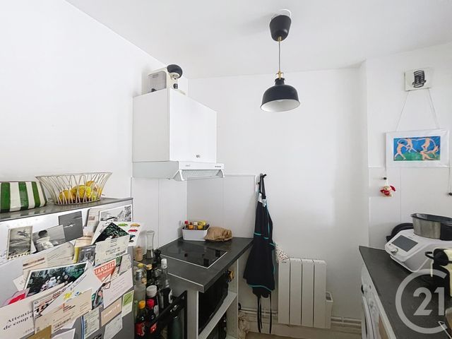 Afficher la photo en grand Appartement T2 à vendre - 2 pièces - 41.37 m2 - BORDEAUX - 33 - AQUITAINE - Century 21 Etude Saint-Seurin