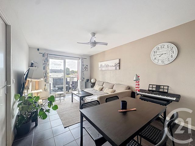 Appartement T2 à vendre - 2 pièces - 42.15 m2 - EYSINES - 33 - AQUITAINE - Century 21 Etude Saint-Seurin