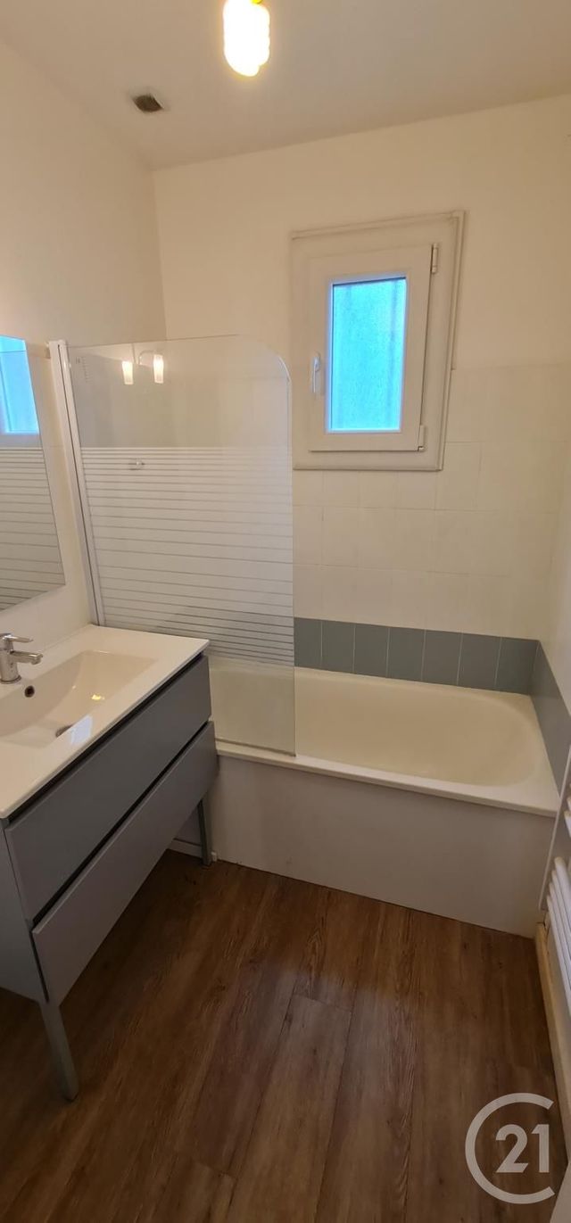 maison à vendre - 4 pièces - 60.8 m2 - MONTFERMEIL - 93 - ILE-DE-FRANCE - Century 21 Etude Saint-Seurin