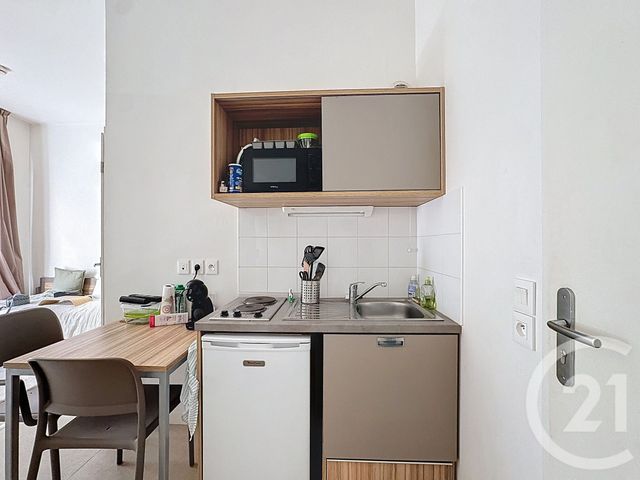 Appartement Studio à vendre - 1 pièce - 19.6 m2 - BORDEAUX - 33 - AQUITAINE - Century 21 Etude Saint-Seurin
