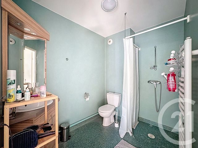 Appartement Studio à vendre - 1 pièce - 19.6 m2 - BORDEAUX - 33 - AQUITAINE - Century 21 Etude Saint-Seurin