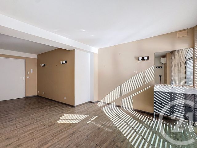 Appartement Local à louer - 1 pièce - 20.83 m2 - BORDEAUX - 33 - AQUITAINE - Century 21 Etude Saint-Seurin