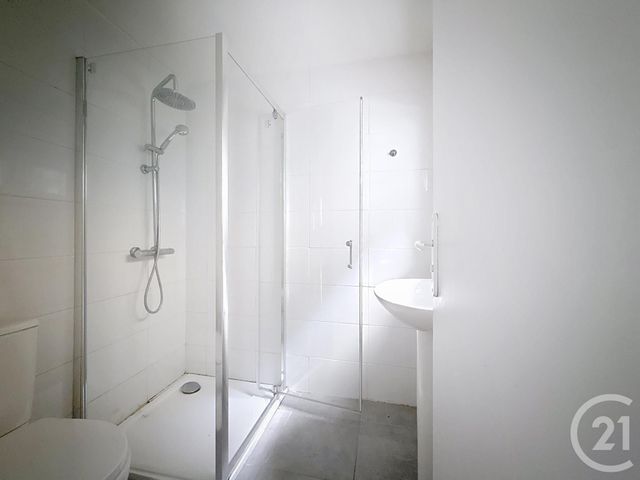 Appartement F1 bis à vendre - 2 pièces - 33.11 m2 - BORDEAUX - 33 - AQUITAINE - Century 21 Etude Saint-Seurin