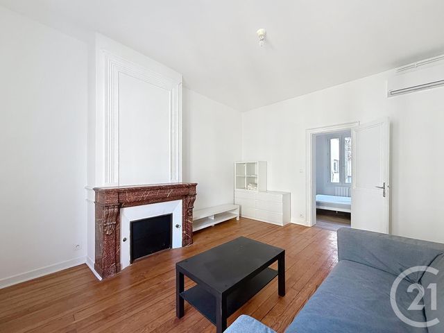 Appartement T2 à vendre - 2 pièces - 39.3 m2 - BORDEAUX - 33 - AQUITAINE - Century 21 Etude Saint-Seurin