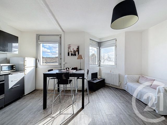 Appartement à vendre - 2 pièces - 34.42 m2 - BORDEAUX - 33 - AQUITAINE - Century 21 Etude Saint-Seurin