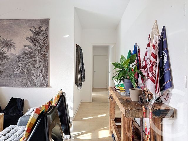 Appartement T3 à vendre - 3 pièces - 83.42 m2 - LE BOUSCAT - 33 - AQUITAINE - Century 21 Etude Saint-Seurin