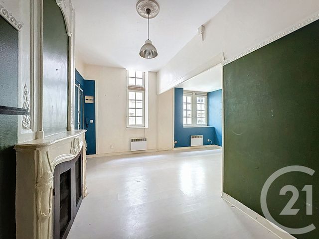 Appartement T2 à vendre - 2 pièces - 43.0 m2 - BORDEAUX - 33 - AQUITAINE - Century 21 Etude Saint-Seurin