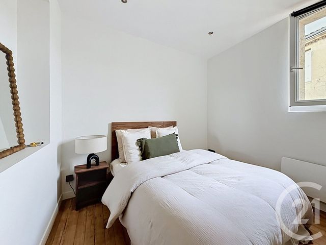 Appartement T3 à vendre - 3 pièces - 66.81 m2 - BORDEAUX - 33 - AQUITAINE - Century 21 Etude Saint-Seurin