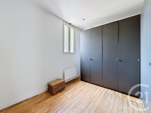 Appartement T3 à vendre - 3 pièces - 66.81 m2 - BORDEAUX - 33 - AQUITAINE - Century 21 Etude Saint-Seurin