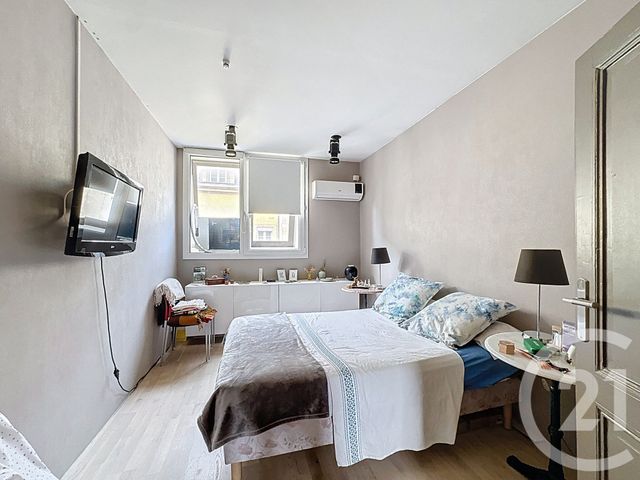 Appartement T5 à vendre - 5 pièces - 125.39 m2 - BORDEAUX - 33 - AQUITAINE - Century 21 Etude Saint-Seurin