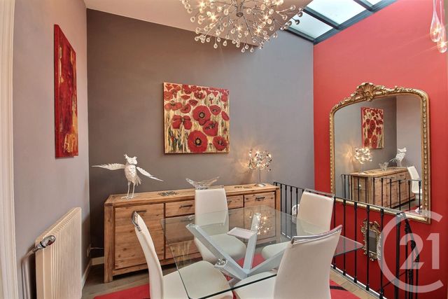 Appartement T3 à vendre - 3 pièces - 75.0 m2 - BORDEAUX - 33 - AQUITAINE - Century 21 Etude Saint-Seurin