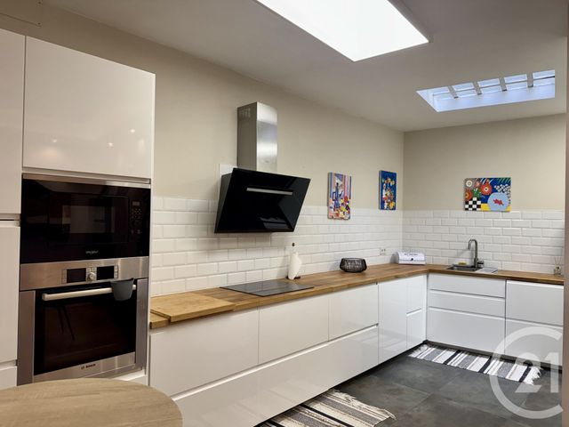 maison à louer - 5 pièces - 112.0 m2 - BORDEAUX - 33 - AQUITAINE - Century 21 Etude Saint-Seurin