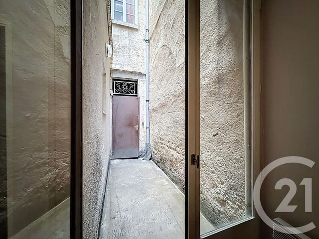 Appartement T2 à vendre - 2 pièces - 37.0 m2 - BORDEAUX - 33 - AQUITAINE - Century 21 Etude Saint-Seurin
