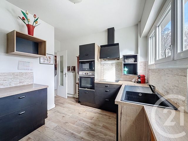 Appartement T4 à vendre - 5 pièces - 135.0 m2 - BORDEAUX - 33 - AQUITAINE - Century 21 Etude Saint-Seurin