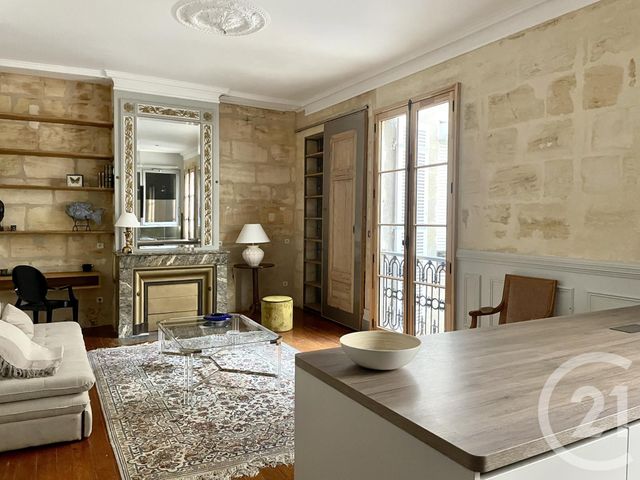 Appartement T2 à louer - 3 pièces - 71.04 m2 - BORDEAUX - 33 - AQUITAINE - Century 21 Etude Saint-Seurin