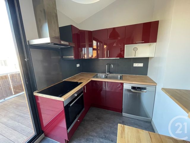 Appartement T2 à louer - 2 pièces - 54.03 m2 - BORDEAUX - 33 - AQUITAINE - Century 21 Etude Saint-Seurin