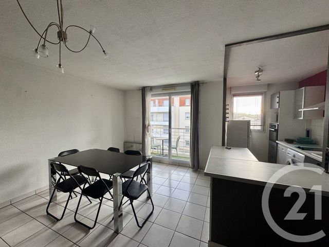 Appartement F2 à louer - 2 pièces - 52.01 m2 - BORDEAUX - 33 - AQUITAINE - Century 21 Etude Saint-Seurin