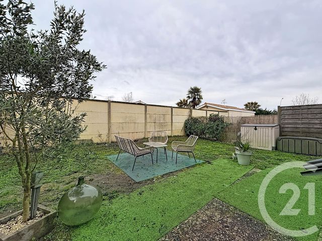 maison à louer - 4 pièces - 85.29 m2 - CADAUJAC - 33 - AQUITAINE - Century 21 Etude Saint-Seurin