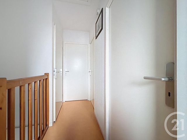 maison à louer - 4 pièces - 85.29 m2 - CADAUJAC - 33 - AQUITAINE - Century 21 Etude Saint-Seurin