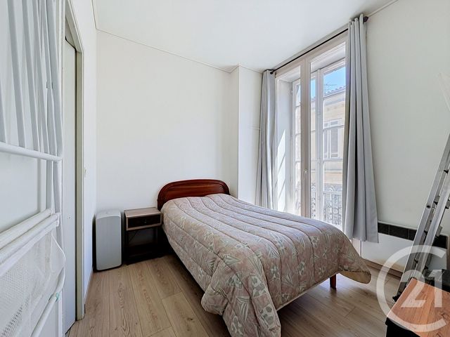 Appartement T2 à vendre - 2 pièces - 43.0 m2 - BORDEAUX - 33 - AQUITAINE - Century 21 Etude Saint-Seurin
