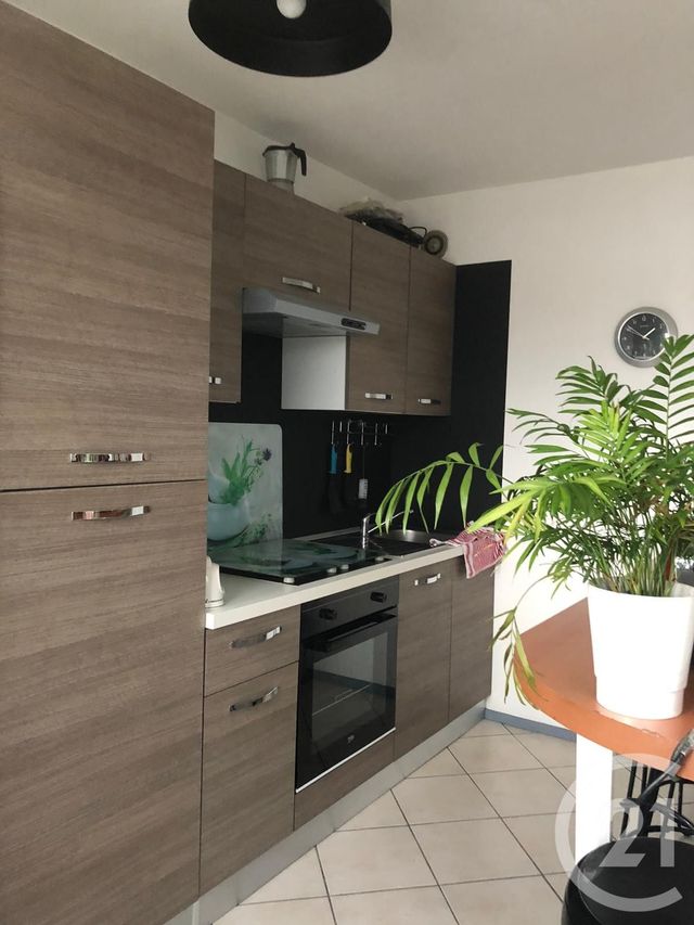 Appartement F2 bis à vendre - 2 pièces - 46.1 m2 - BORDEAUX - 33 - AQUITAINE - Century 21 Etude Saint-Seurin