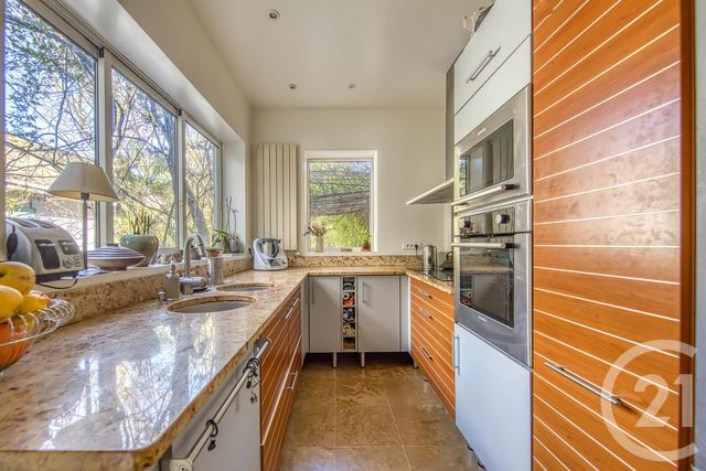 maison à vendre - 11 pièces - 253.38 m2 - BORDEAUX - 33 - AQUITAINE - Century 21 Etude Saint-Seurin