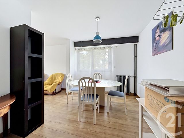 Appartement T3 à vendre - 3 pièces - 61.32 m2 - TALENCE - 33 - AQUITAINE - Century 21 Etude Saint-Seurin