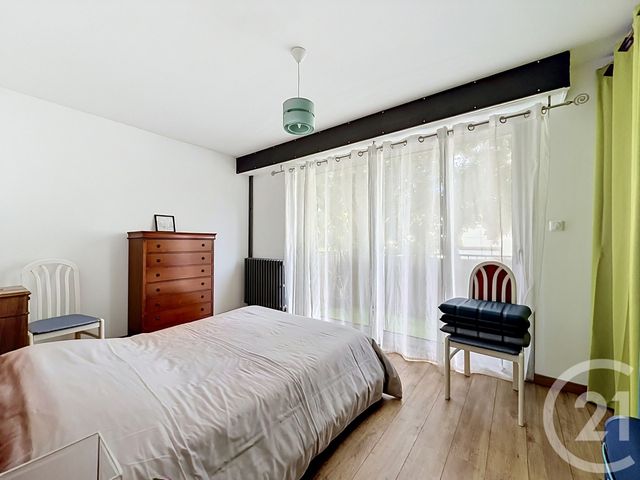 Appartement T3 à vendre - 3 pièces - 61.32 m2 - TALENCE - 33 - AQUITAINE - Century 21 Etude Saint-Seurin