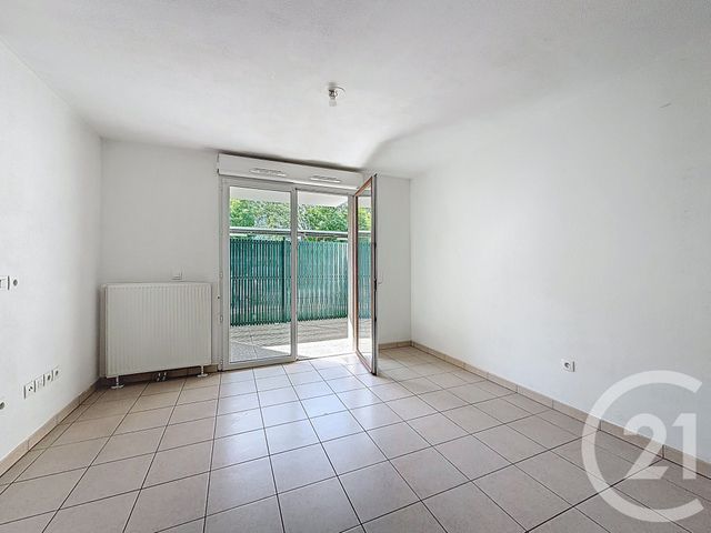 Appartement à vendre - 2 pièces - 38.0 m2 - CENON - 33 - AQUITAINE - Century 21 Etude Saint-Seurin