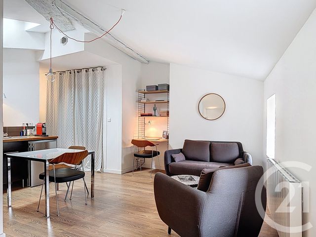 Appartement F1 bis à vendre - 2 pièces - 46.0 m2 - BORDEAUX - 33 - AQUITAINE - Century 21 Etude Saint-Seurin