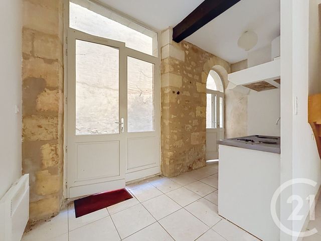 Appartement T2 à vendre - 2 pièces - 47.89 m2 - BORDEAUX - 33 - AQUITAINE - Century 21 Etude Saint-Seurin