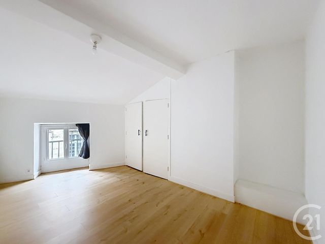 Appartement T4 à vendre - 4 pièces - 66.9 m2 - BORDEAUX - 33 - AQUITAINE - Century 21 Etude Saint-Seurin