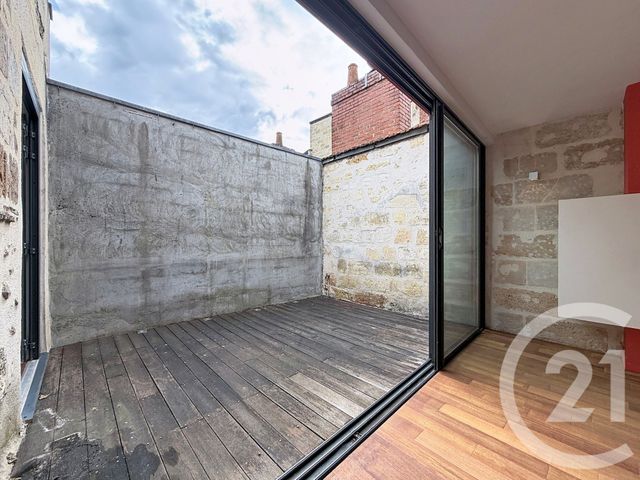Appartement T3 à vendre - 3 pièces - 77.19 m2 - BORDEAUX - 33 - AQUITAINE - Century 21 Etude Saint-Seurin