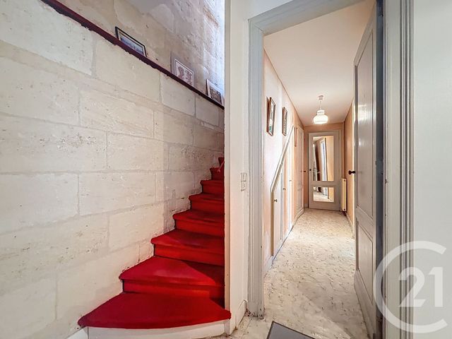 Appartement T5 à vendre - 5 pièces - 113.8 m2 - BORDEAUX - 33 - AQUITAINE - Century 21 Etude Saint-Seurin