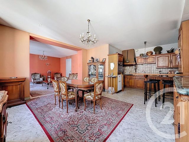 Appartement T5 à vendre - 5 pièces - 113.8 m2 - BORDEAUX - 33 - AQUITAINE - Century 21 Etude Saint-Seurin