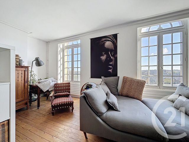 Appartement T5 à louer - 5 pièces - 106.73 m2 - BORDEAUX - 33 - AQUITAINE - Century 21 Etude Saint-Seurin