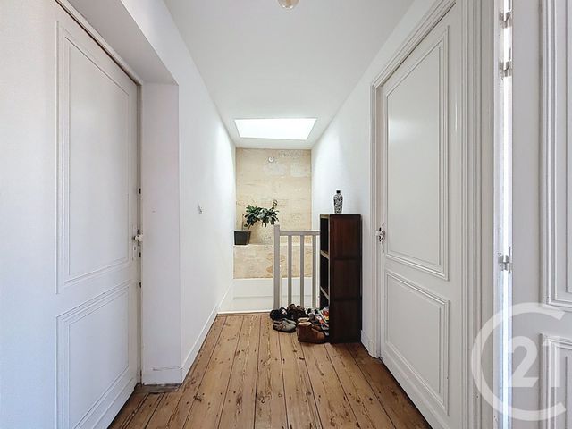Appartement T5 à louer - 5 pièces - 106.73 m2 - BORDEAUX - 33 - AQUITAINE - Century 21 Etude Saint-Seurin