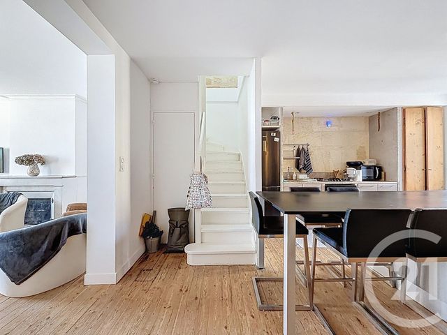 Appartement T5 à louer - 5 pièces - 106.73 m2 - BORDEAUX - 33 - AQUITAINE - Century 21 Etude Saint-Seurin