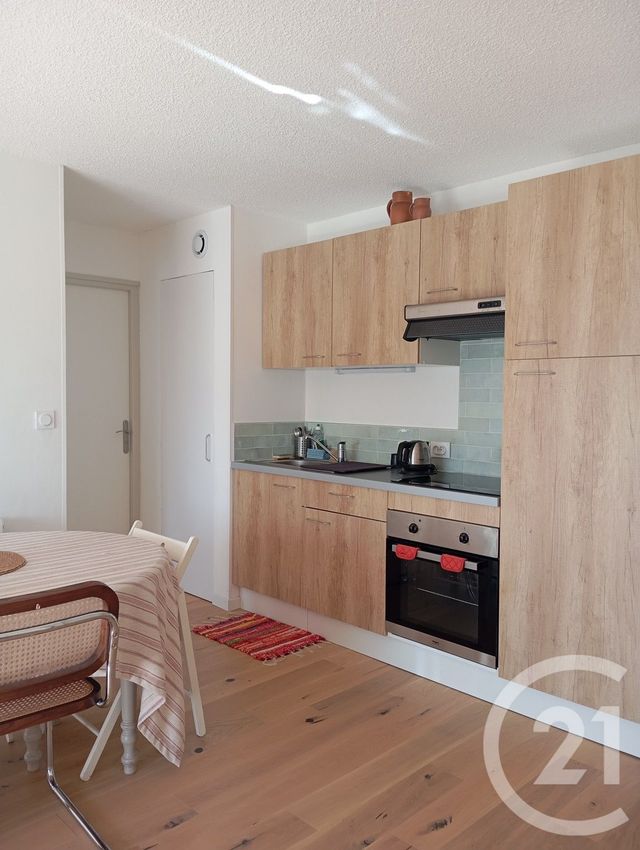 Appartement T2 à louer - 2 pièces - 45.63 m2 - BORDEAUX - 33 - AQUITAINE - Century 21 Etude Saint-Seurin