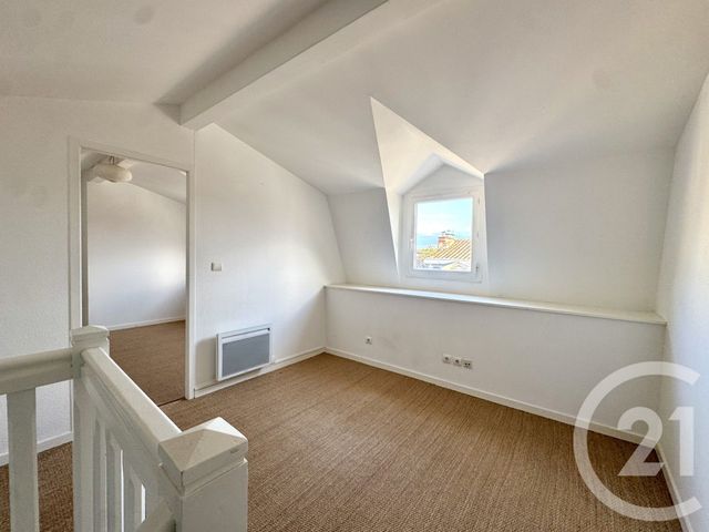 Appartement T5 à louer - 6 pièces - 124.21 m2 - BORDEAUX - 33 - AQUITAINE - Century 21 Etude Saint-Seurin